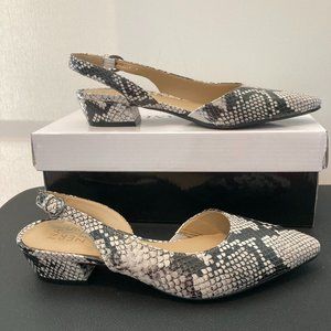 Naturalizer Sling Back Pointy Toe Flats 6M Snakeskin Design Black/Grey